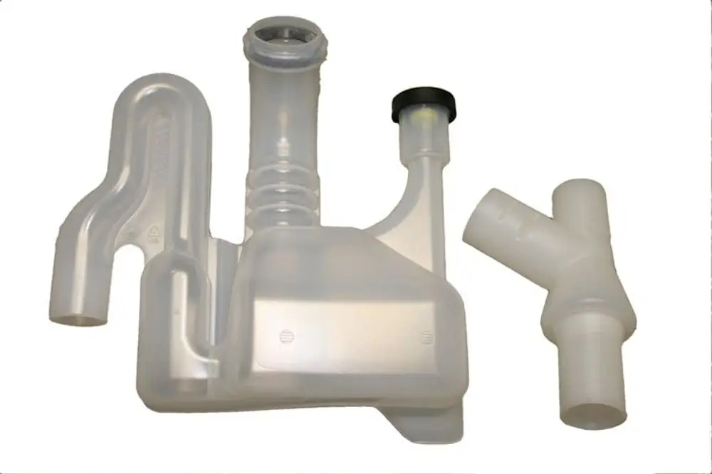 BOSCH Siphon in transparenter Ausführung mit Anschlüssen und integriertem Beutel, geeignet für Abwassersysteme.